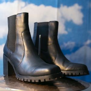 uo alex square toe chelsea boot